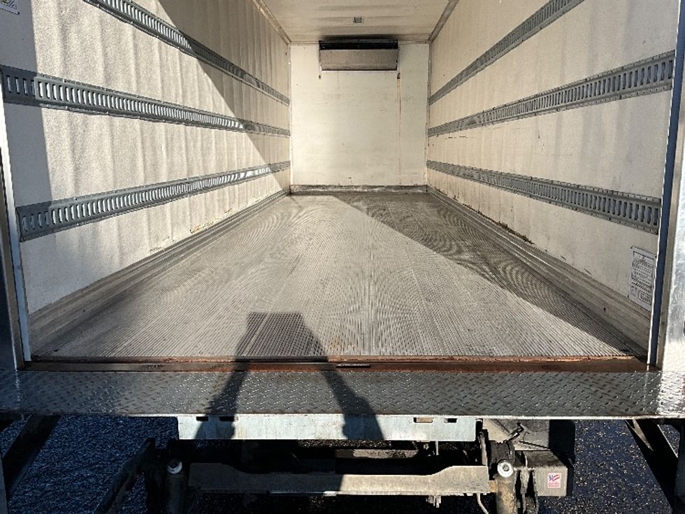 Refrigerated Truck-Light and Medium Duty Trucks-International-2019-MV607-Tacoma-WA-114,013\n\t\tmiles-$ 57,000 - Image 10