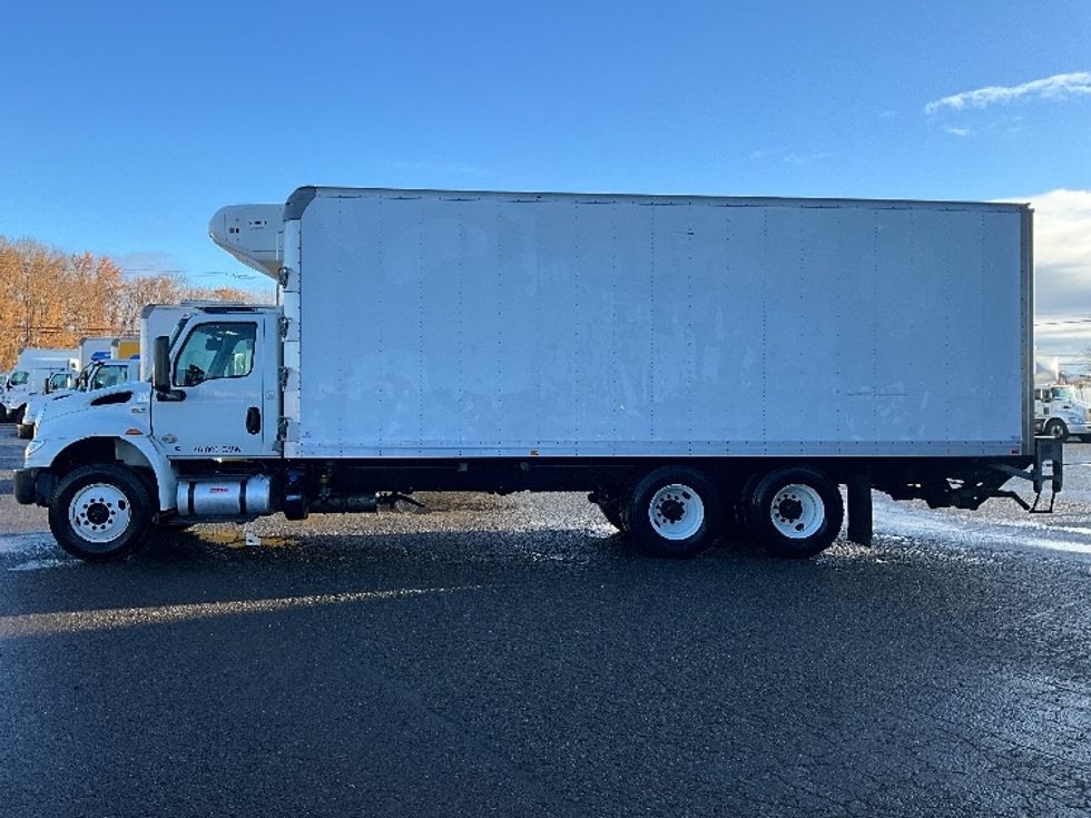 Refrigerated Truck-Light and Medium Duty Trucks-International-2019-MV607-Tacoma-WA-114,013\n\t\tmiles-$ 57,000 - Image 4