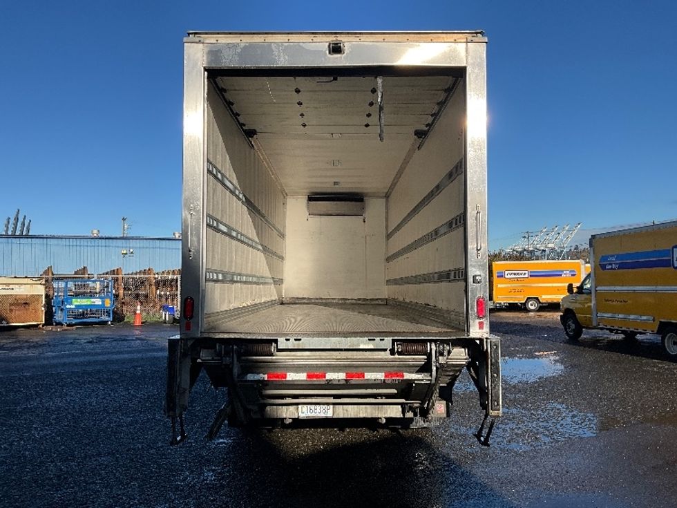 Refrigerated Truck-Light and Medium Duty Trucks-International-2019-MV607-Tacoma-WA-114,013\n\t\tmiles-$ 57,000 - Image 8