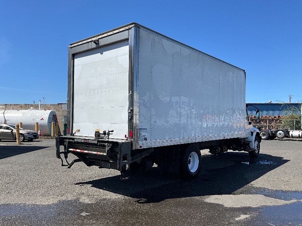 Refrigerated Truck-Light and Medium Duty Trucks-International-2019-MV607-Tacoma-WA-82,102\n\t\tmiles-$ 43,750 - Image 13