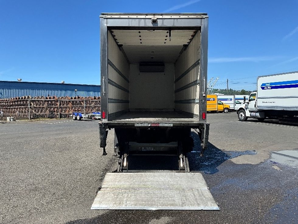 Refrigerated Truck-Light and Medium Duty Trucks-International-2019-MV607-Tacoma-WA-82,102\n\t\tmiles-$ 43,750 - Image 9