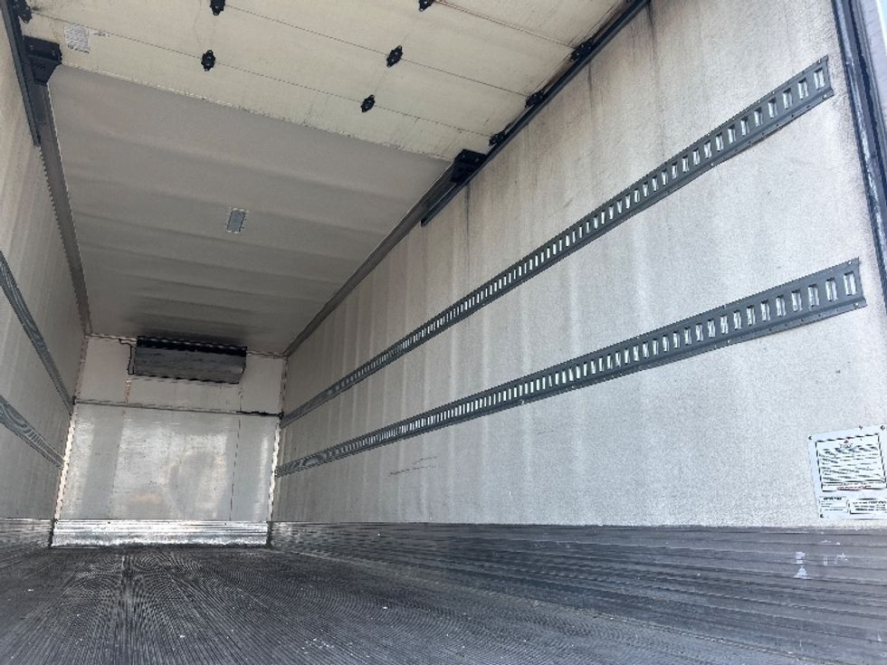 Refrigerated Truck-Light and Medium Duty Trucks-International-2019-MV607-Torrance-CA-119,720\n\t\tmiles-$ 56,000 - Image 12