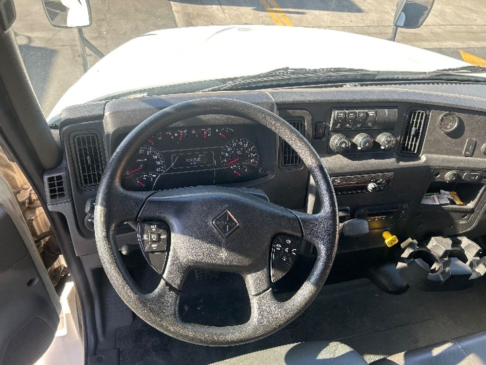Refrigerated Truck-Light and Medium Duty Trucks-International-2019-MV607-Torrance-CA-119,720\n\t\tmiles-$ 56,000 - Image 17