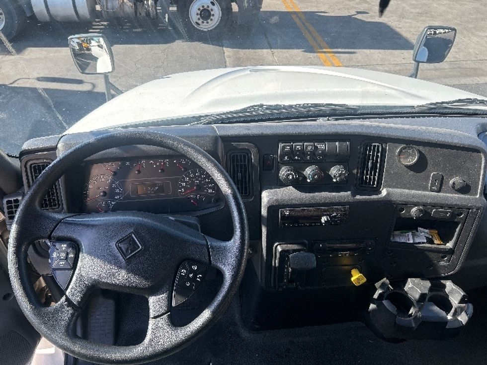 Refrigerated Truck-Light and Medium Duty Trucks-International-2019-MV607-Torrance-CA-119,720\n\t\tmiles-$ 56,000 - Image 18