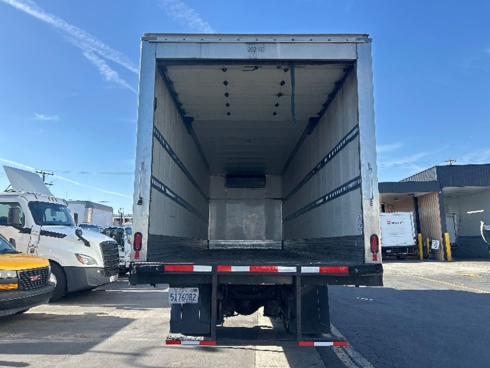 Refrigerated Truck-Light and Medium Duty Trucks-International-2019-MV607-Torrance-CA-119,720\n\t\tmiles-$ 56,000 - Image 9