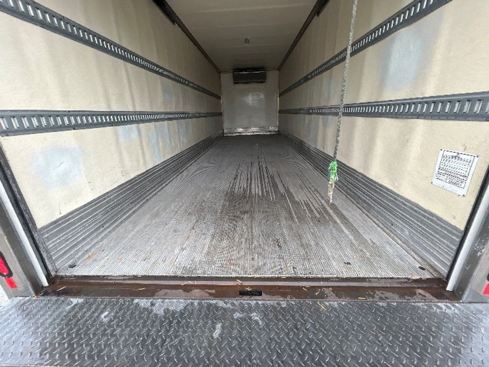 Refrigerated Truck-Light and Medium Duty Trucks-International-2019-MV607-Torrance-CA-46,385\n\t\tmiles-$ 65,250 - Image 10