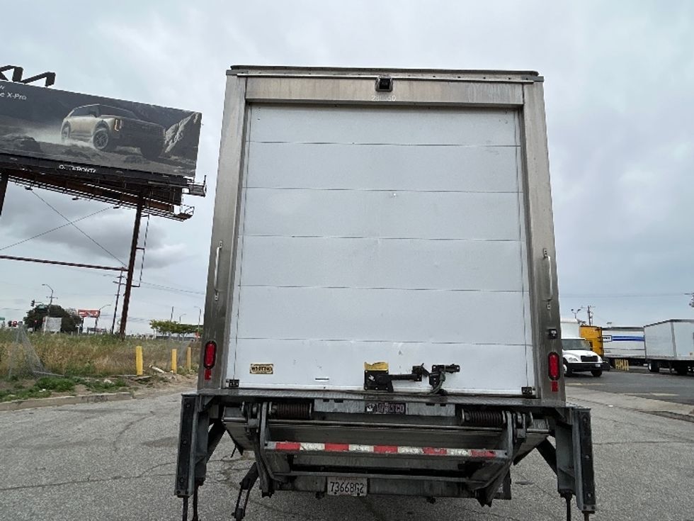 Refrigerated Truck-Light and Medium Duty Trucks-International-2019-MV607-Torrance-CA-46,385\n\t\tmiles-$ 65,250 - Image 7
