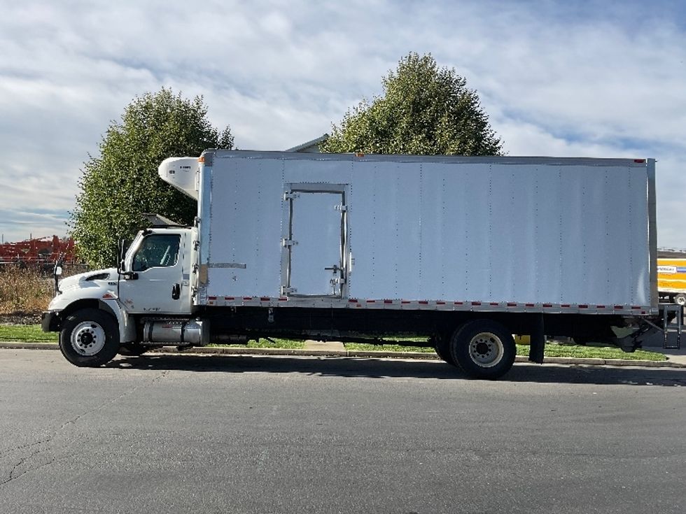 Refrigerated Truck-Light and Medium Duty Trucks-International-2019-MV607-West Valley City-UT-125,101\n\t\tmiles-$ 59,750 - Image 4