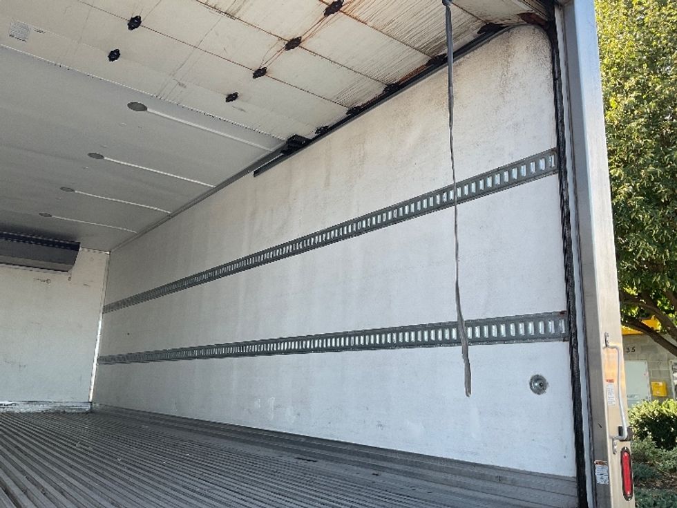 Refrigerated Truck-Light and Medium Duty Trucks-International-2019-MV607-West Valley City-UT-125,101\n\t\tmiles-$ 59,750 - Image 12