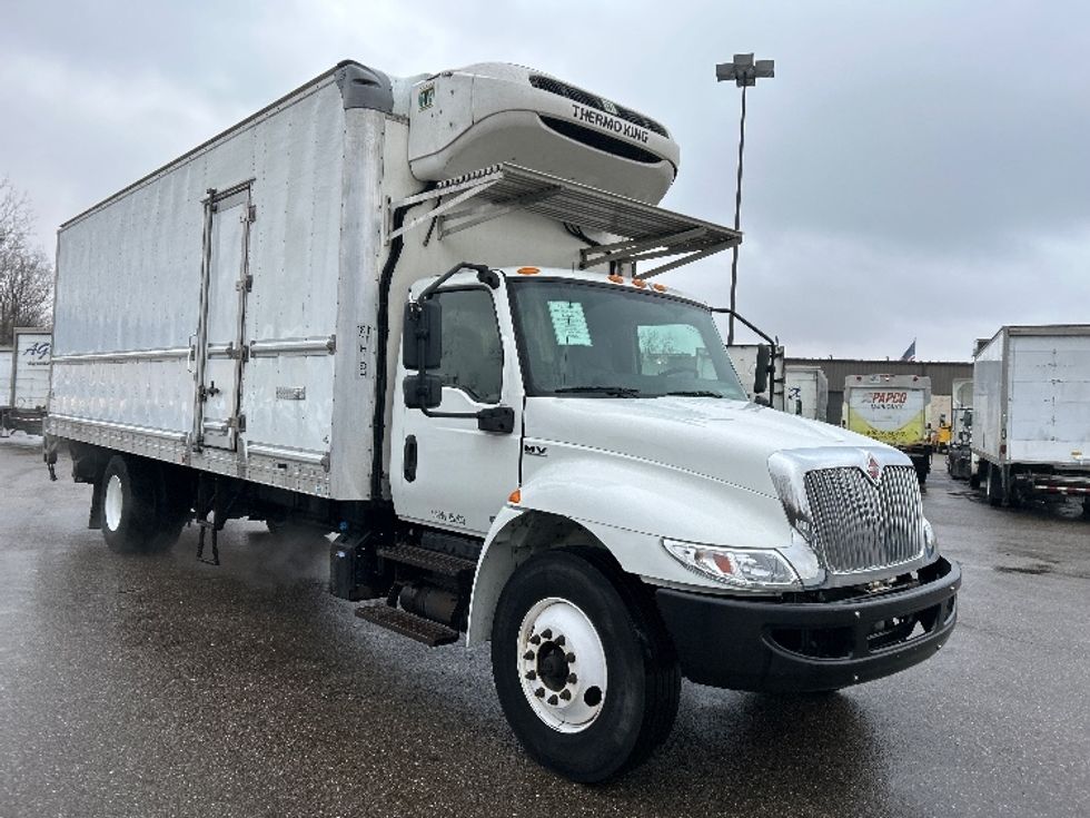 Refrigerated Truck-Light and Medium Duty Trucks-International-2020-MV607-Akron-OH-177,436\n\t\tmiles-$ 57,000 - Image 1