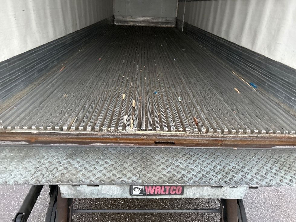 Refrigerated Truck-Light and Medium Duty Trucks-International-2020-MV607-Akron-OH-177,436\n\t\tmiles-$ 57,000 - Image 10