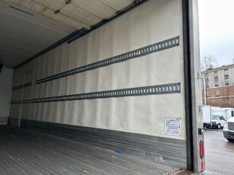 Refrigerated Truck-Light and Medium Duty Trucks-International-2020-MV607-Akron-OH-177,436\n\t\tmiles-$ 57,000 - Image 12