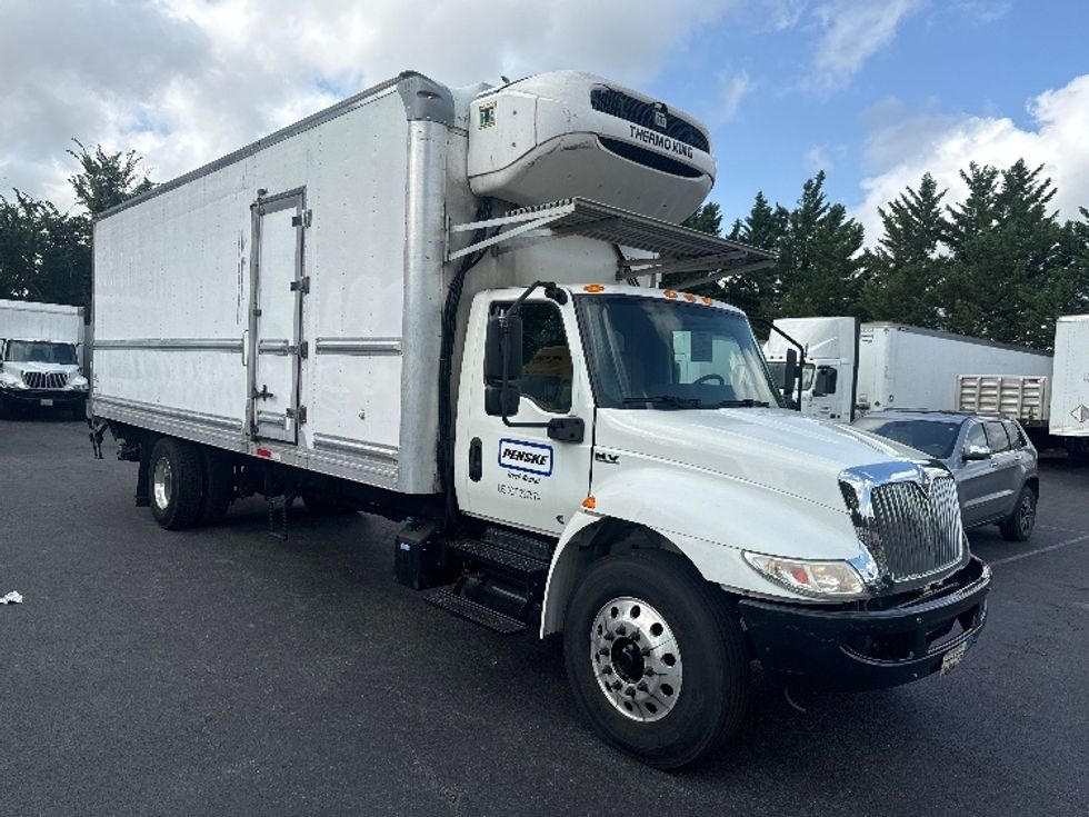 Refrigerated Truck-Light and Medium Duty Trucks-International-2020-MV607-Alexandria-VA-141,875\n\t\tmiles-$ 58,250 - Image 1