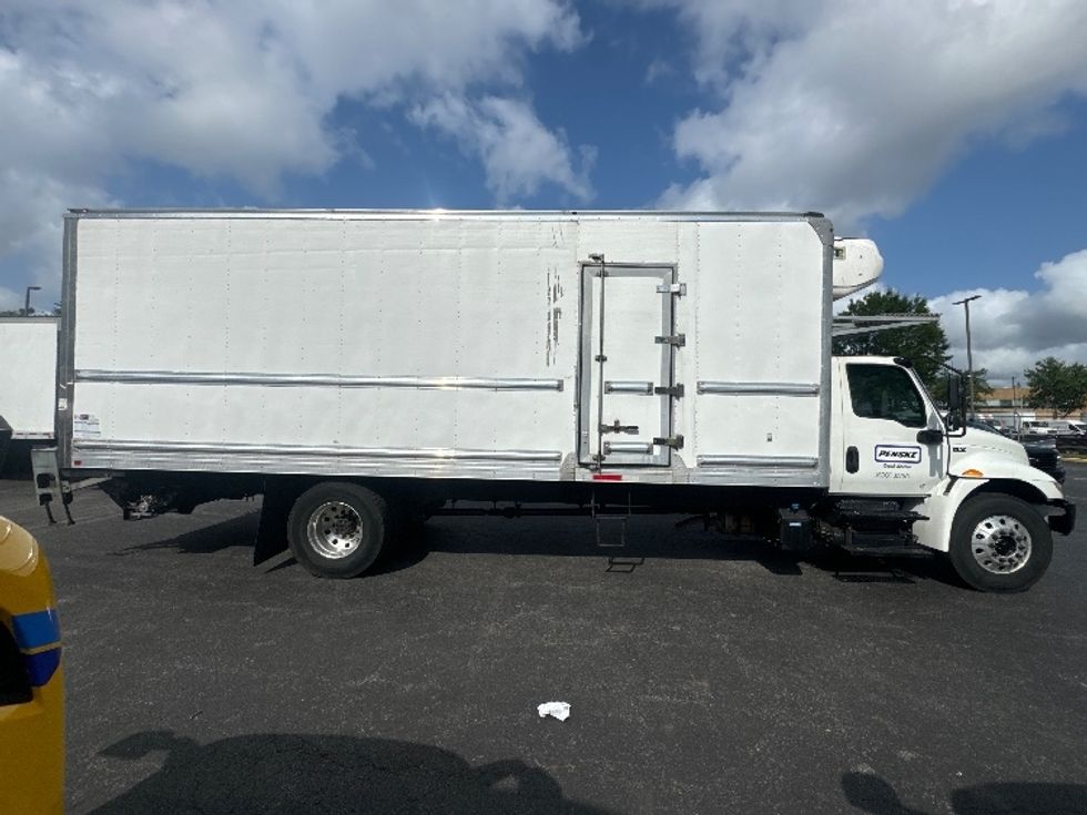 Refrigerated Truck-Light and Medium Duty Trucks-International-2020-MV607-Alexandria-VA-141,875\n\t\tmiles-$ 58,250 - Image 15
