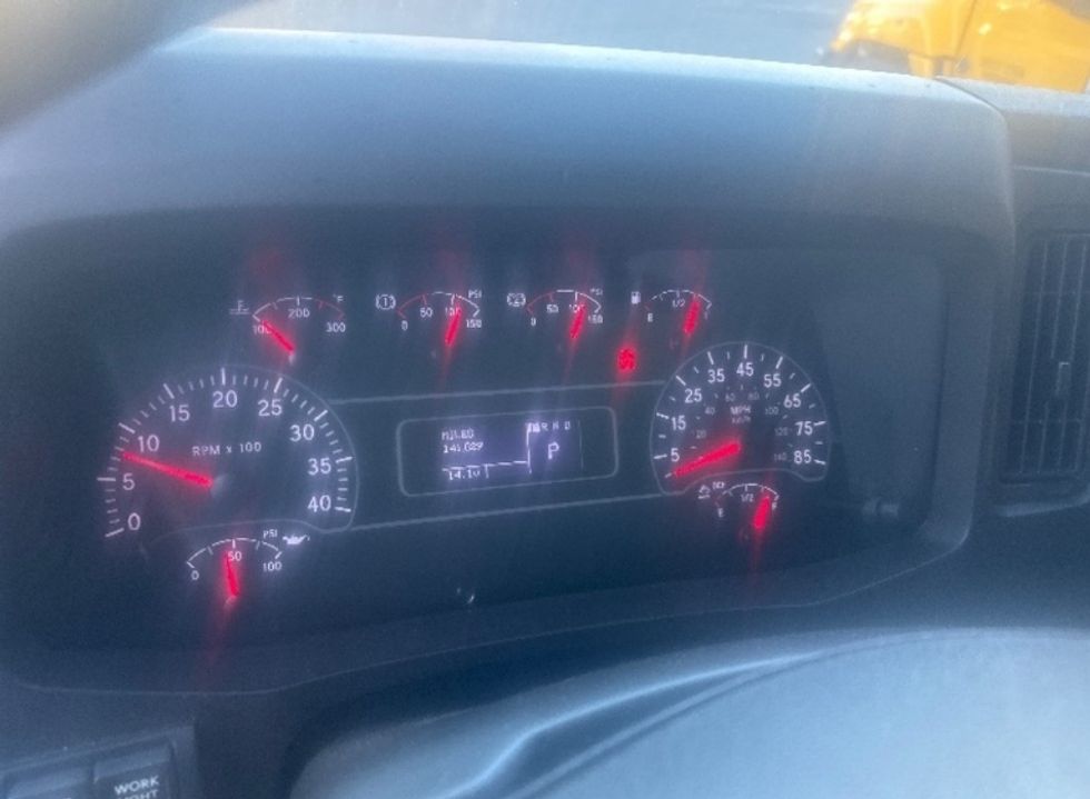 Refrigerated Truck-Light and Medium Duty Trucks-International-2020-MV607-Alexandria-VA-141,875\n\t\tmiles-$ 58,250 - Image 28