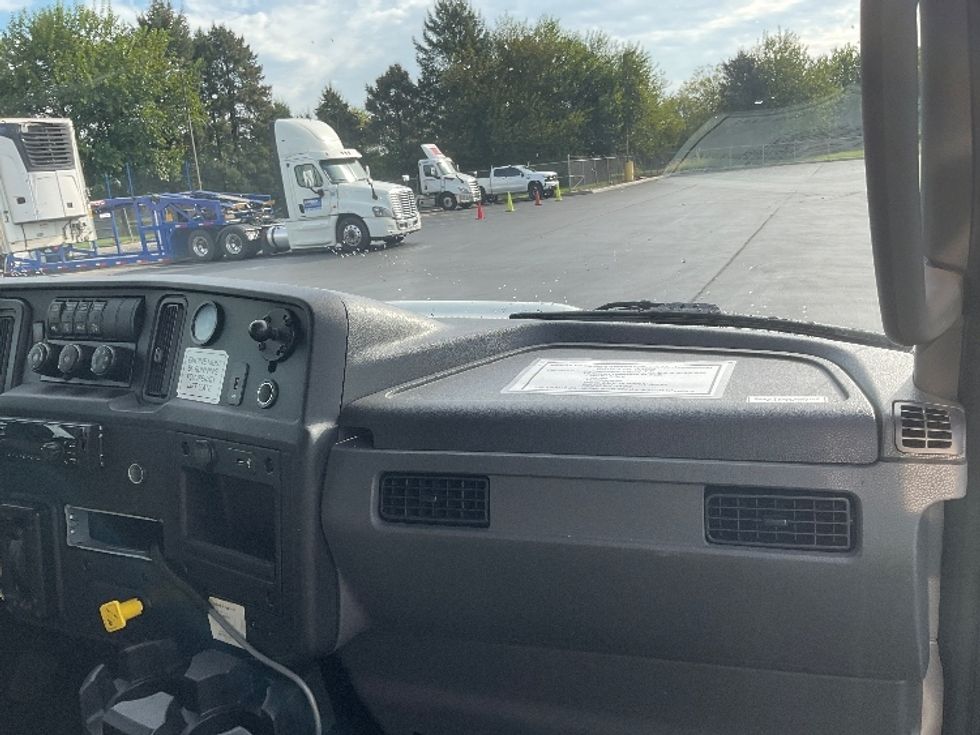 Refrigerated Truck-Light and Medium Duty Trucks-International-2020-MV607-Allentown-PA-221,684\n\t\tmiles-$ 46,750 - Image 17