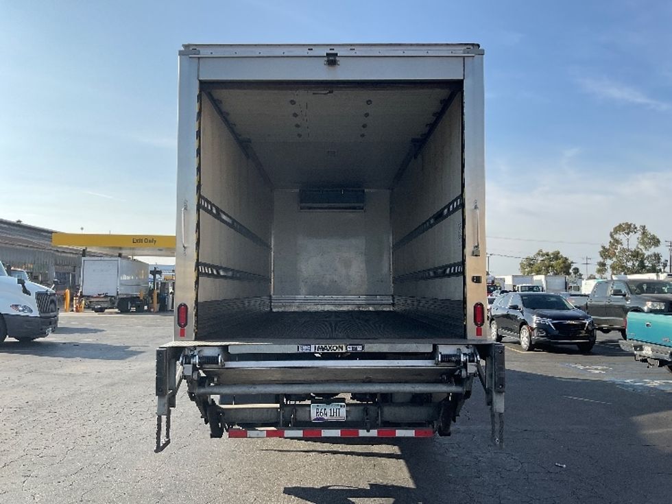 Refrigerated Truck-Light and Medium Duty Trucks-International-2020-MV607-Anaheim-CA-92,558\n\t\tmiles-$ 62,250 - Image 8