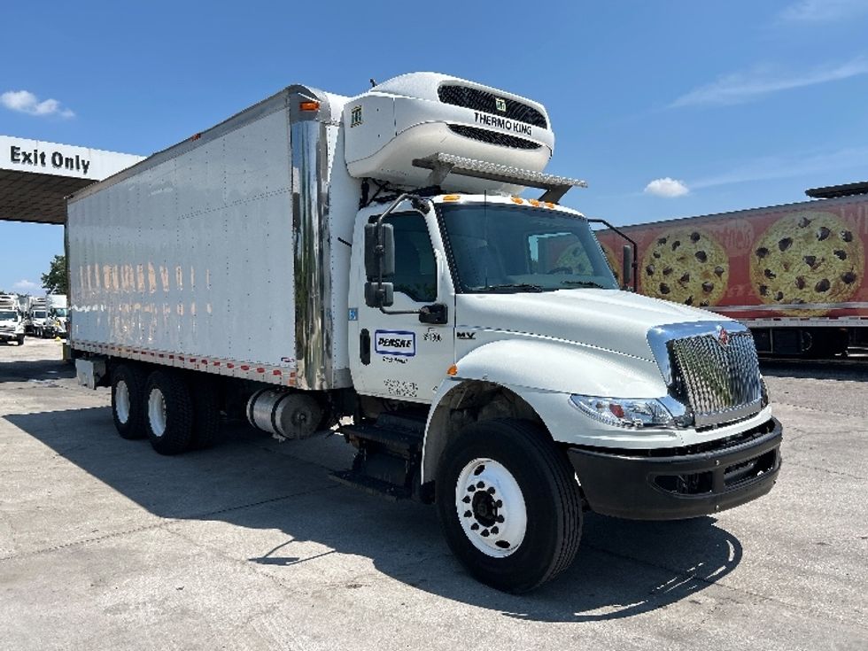 Refrigerated Truck-Light and Medium Duty Trucks-International-2020-MV607-Apopka-FL-182,039\n\t\tmiles-$ 59,750 - Image 1
