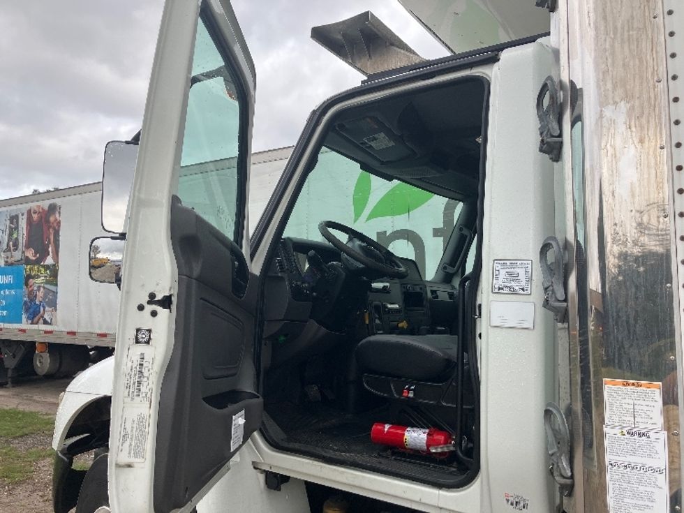 Refrigerated Truck-Light and Medium Duty Trucks-International-2020-MV607-Apopka-FL-182,039\n\t\tmiles-$ 59,750 - Image 16