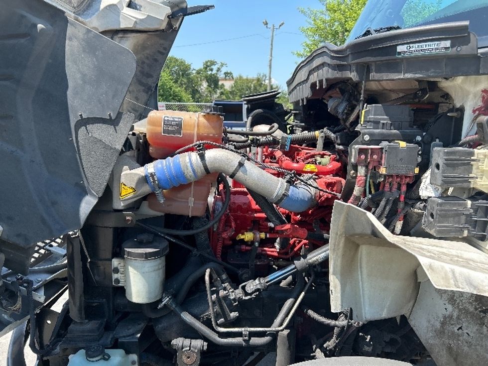 Refrigerated Truck-Light and Medium Duty Trucks-International-2020-MV607-Apopka-FL-182,039\n\t\tmiles-$ 59,750 - Image 27