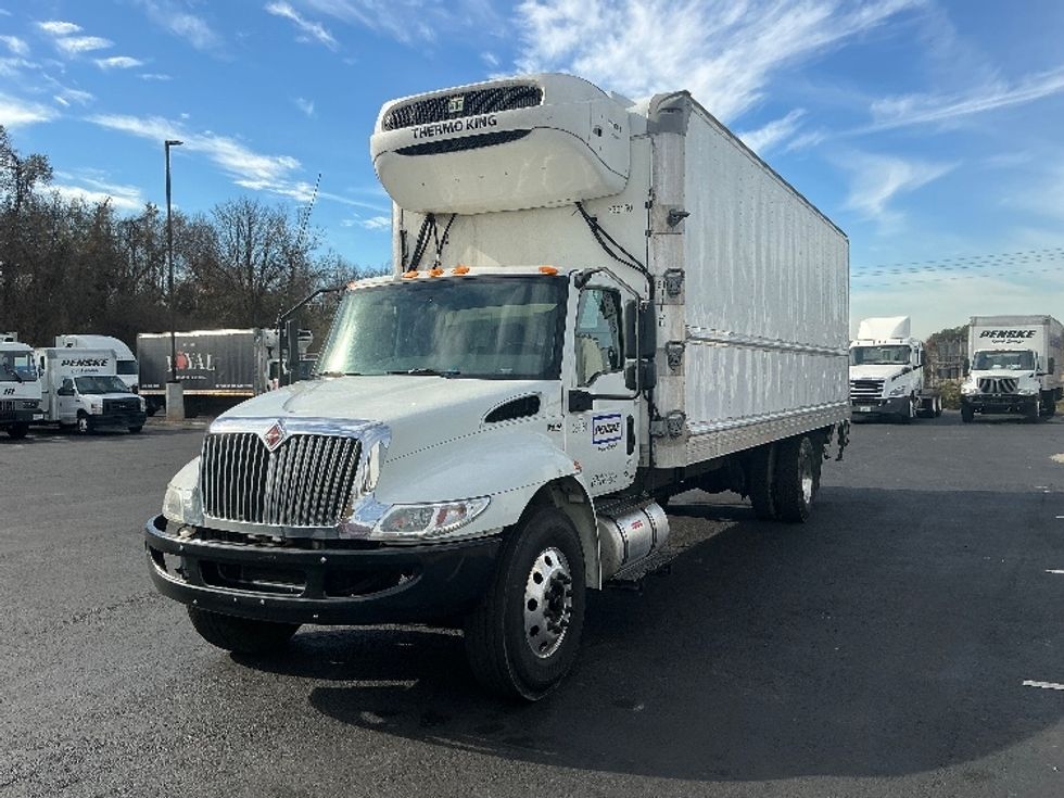 Refrigerated Truck-Light and Medium Duty Trucks-International-2020-MV607-Atlanta (Forest Park)-GA-188,351\n\t\tmiles-$ 55,750 - Image 3