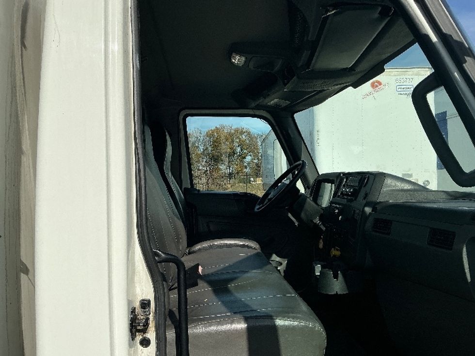 Refrigerated Truck-Light and Medium Duty Trucks-International-2020-MV607-Atlanta (Forest Park)-GA-188,351\n\t\tmiles-$ 55,750 - Image 22