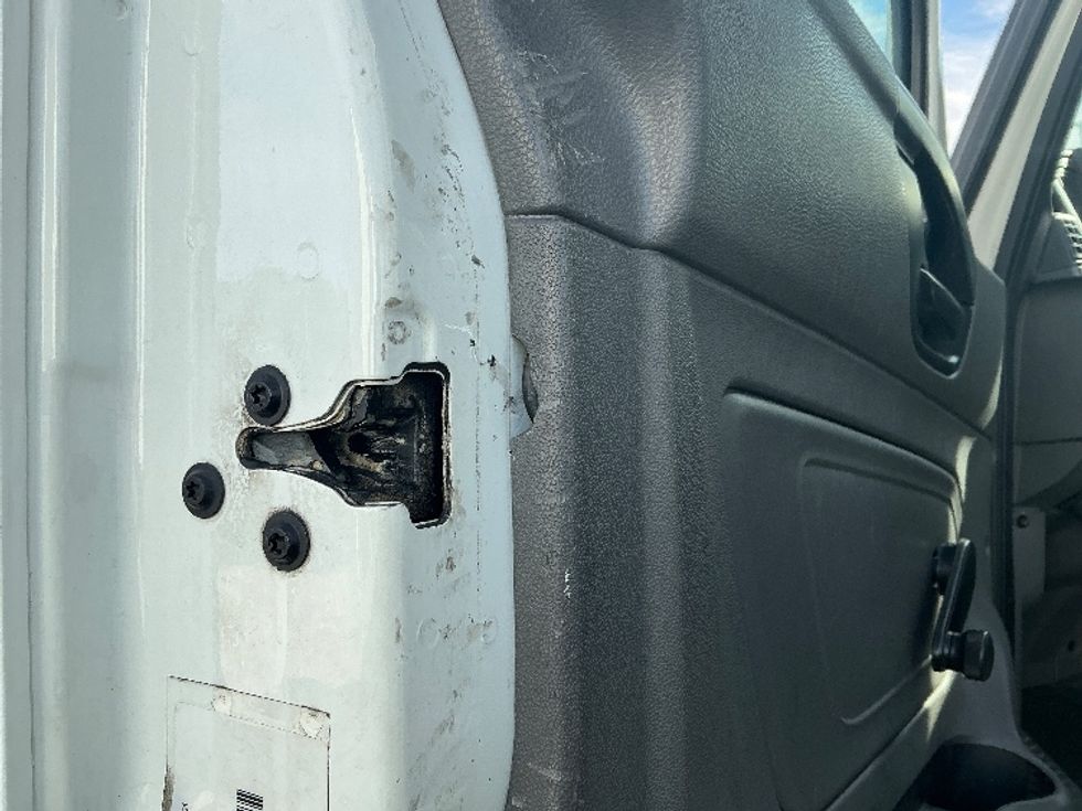 Refrigerated Truck-Light and Medium Duty Trucks-International-2020-MV607-Atlanta (Forest Park)-GA-188,351\n\t\tmiles-$ 55,750 - Image 27