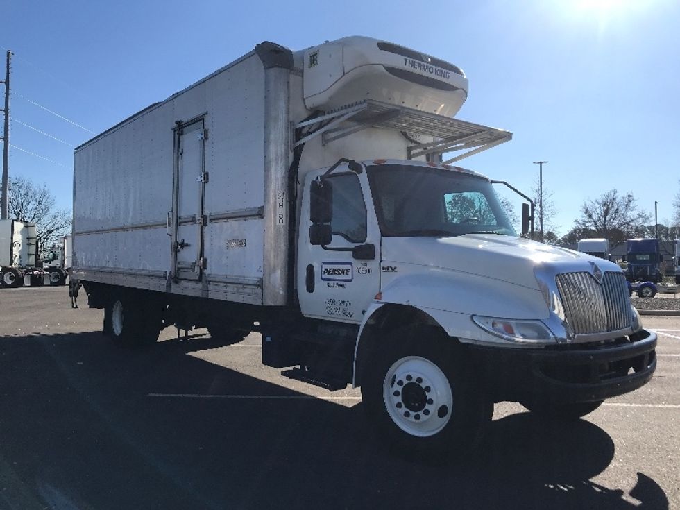 Refrigerated Truck-Light and Medium Duty Trucks-International-2020-MV607-Atlanta-GA-122,582\n\t\tmiles-$ 85,500 - Image 1