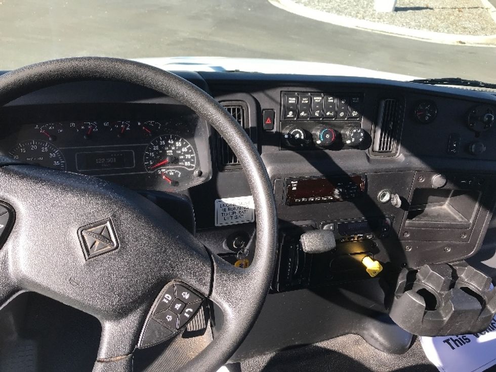 Refrigerated Truck-Light and Medium Duty Trucks-International-2020-MV607-Atlanta-GA-122,582\n\t\tmiles-$ 85,500 - Image 18