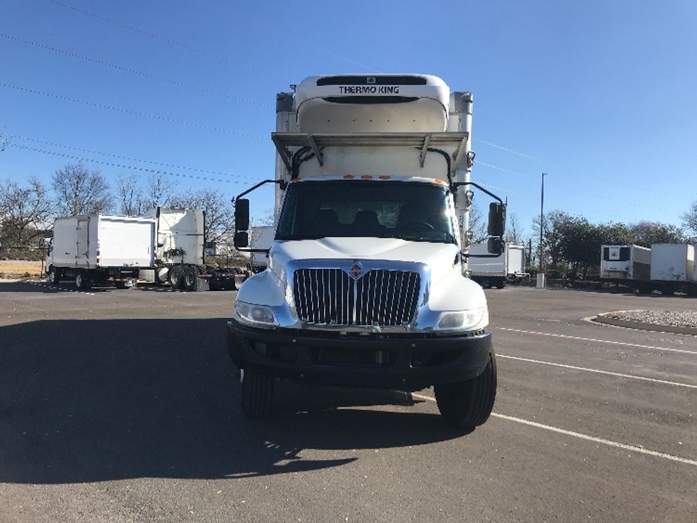 Refrigerated Truck-Light and Medium Duty Trucks-International-2020-MV607-Atlanta-GA-122,582\n\t\tmiles-$ 85,500 - Image 2