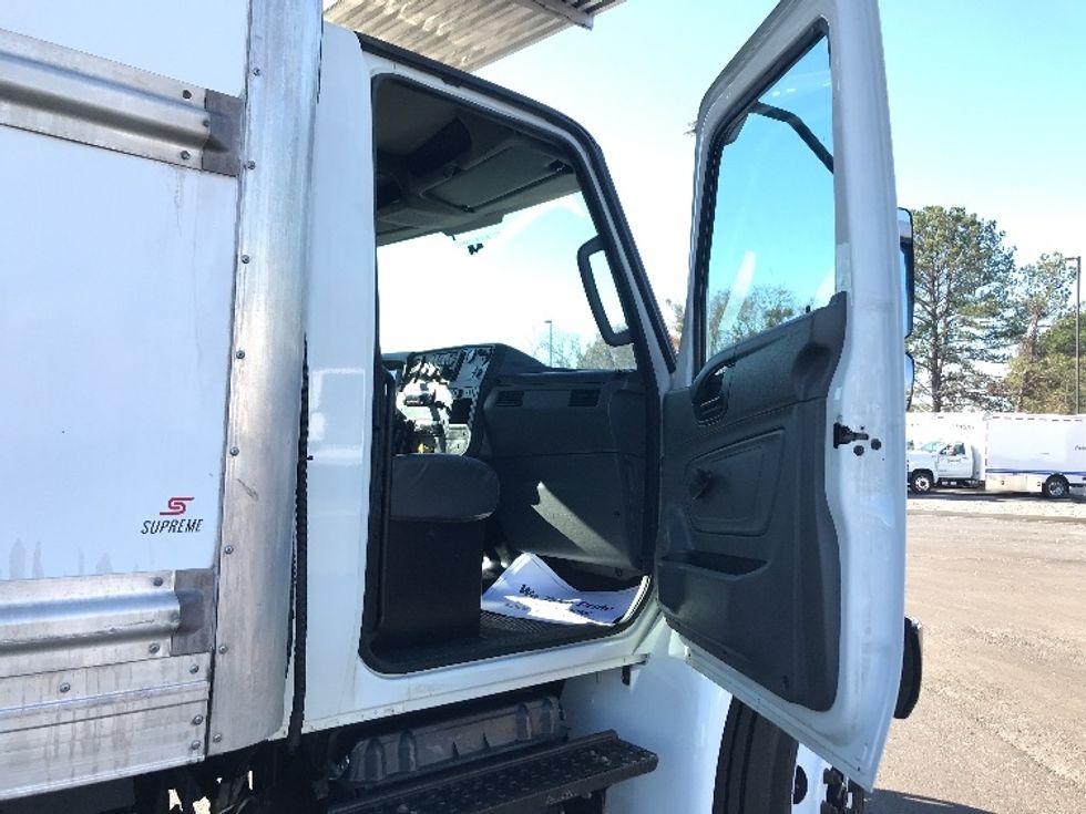 Refrigerated Truck-Light and Medium Duty Trucks-International-2020-MV607-Atlanta-GA-122,582\n\t\tmiles-$ 85,500 - Image 20