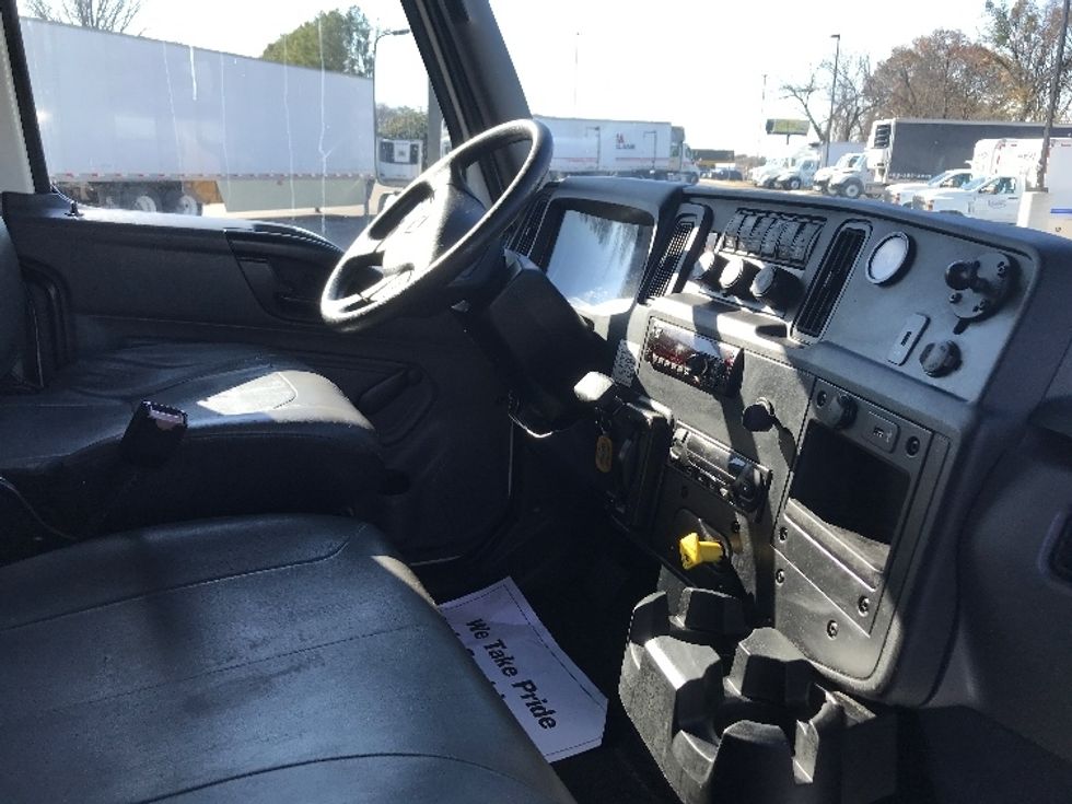 Refrigerated Truck-Light and Medium Duty Trucks-International-2020-MV607-Atlanta-GA-122,582\n\t\tmiles-$ 85,500 - Image 22