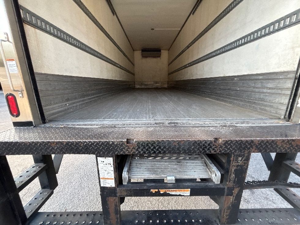 Refrigerated Truck-Light and Medium Duty Trucks-International-2020-MV607-Atlanta-GA-253,608\n\t\tmiles-$ 40,500 - Image 10