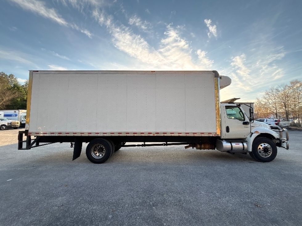 Refrigerated Truck-Light and Medium Duty Trucks-International-2020-MV607-Atlanta-GA-253,608\n\t\tmiles-$ 40,500 - Image 15