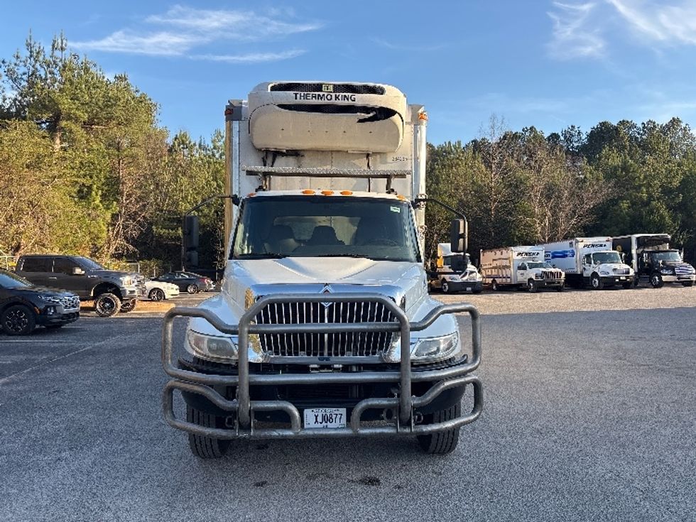 Refrigerated Truck-Light and Medium Duty Trucks-International-2020-MV607-Atlanta-GA-253,608\n\t\tmiles-$ 40,500 - Image 2