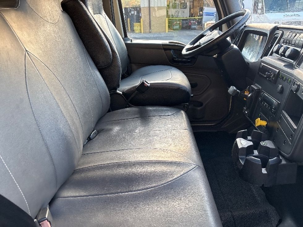 Refrigerated Truck-Light and Medium Duty Trucks-International-2020-MV607-Atlanta-GA-253,608\n\t\tmiles-$ 40,500 - Image 22