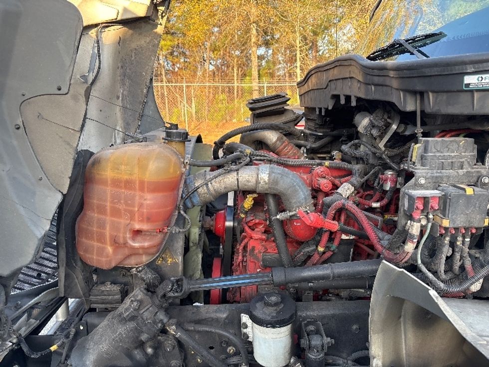 Refrigerated Truck-Light and Medium Duty Trucks-International-2020-MV607-Atlanta-GA-253,608\n\t\tmiles-$ 40,500 - Image 24