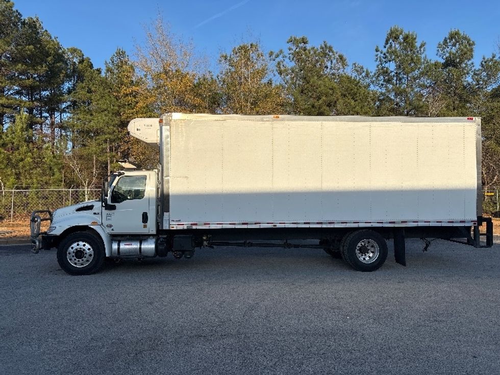 Refrigerated Truck-Light and Medium Duty Trucks-International-2020-MV607-Atlanta-GA-253,608\n\t\tmiles-$ 40,500 - Image 4
