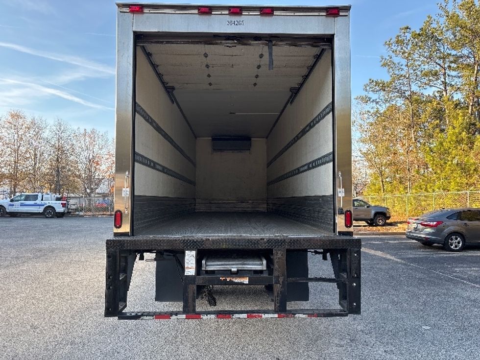 Refrigerated Truck-Light and Medium Duty Trucks-International-2020-MV607-Atlanta-GA-253,608\n\t\tmiles-$ 40,500 - Image 8