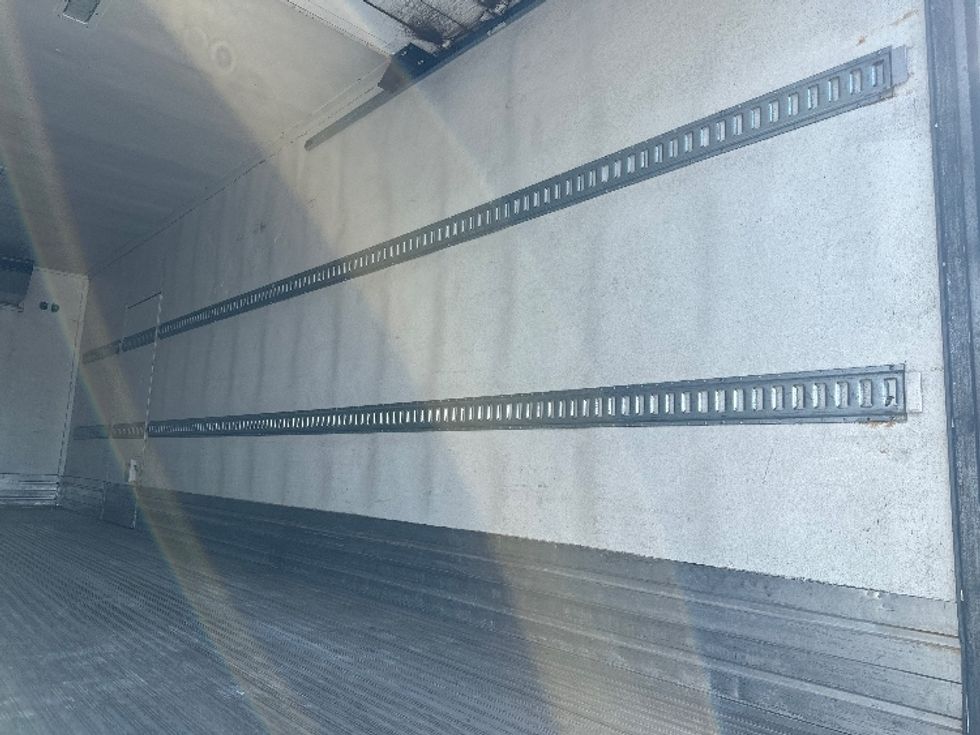 Refrigerated Truck-Light and Medium Duty Trucks-International-2020-MV607-Austin-TX-217,835\n\t\tmiles-$ 48,250 - Image 12