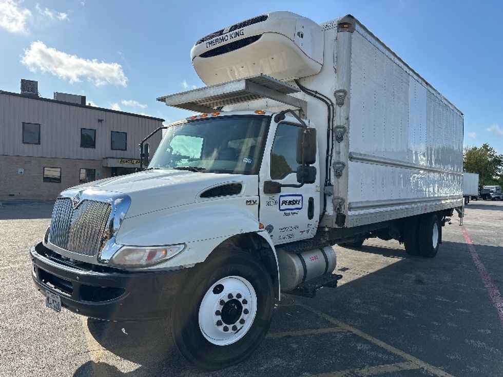 Refrigerated Truck-Light and Medium Duty Trucks-International-2020-MV607-Austin-TX-217,835\n\t\tmiles-$ 48,250 - Image 3