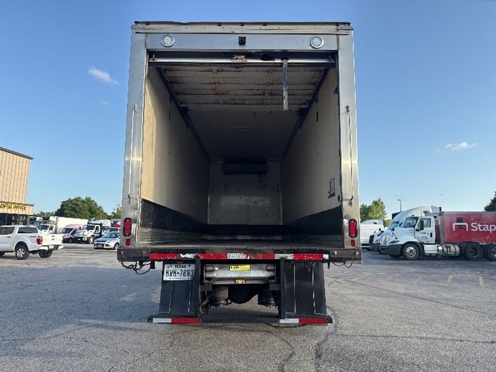 Refrigerated Truck-Light and Medium Duty Trucks-International-2020-MV607-Austin-TX-226,947\n\t\tmiles-$ 40,500 - Image 9