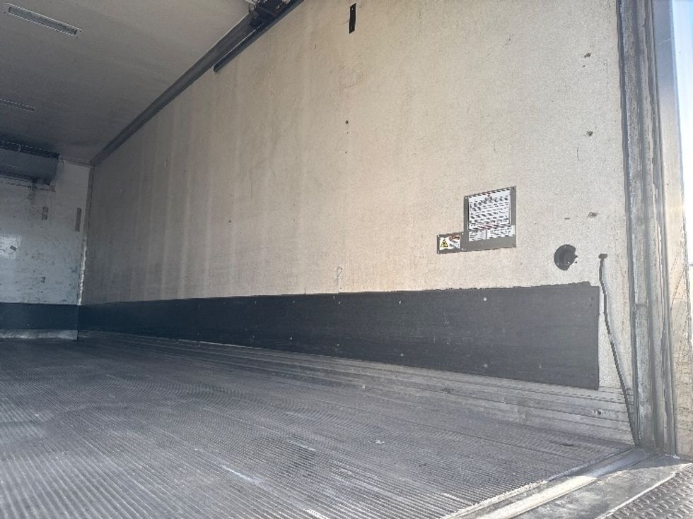Refrigerated Truck-Light and Medium Duty Trucks-International-2020-MV607-Austin-TX-228,887\n\t\tmiles-$ 39,250 - Image 11