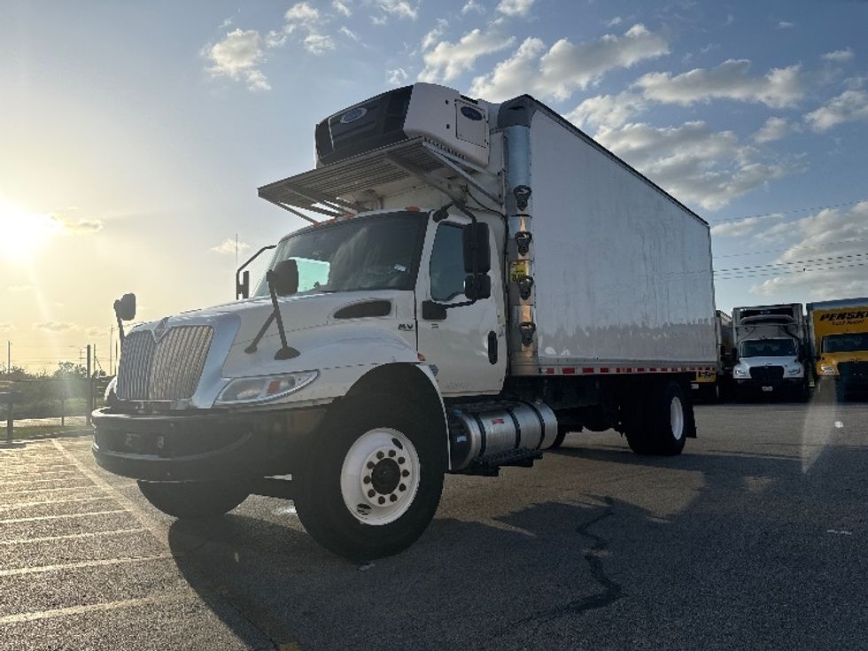 Refrigerated Truck-Light and Medium Duty Trucks-International-2020-MV607-Austin-TX-277,589\n\t\tmiles-$ 30,250 - Image 3