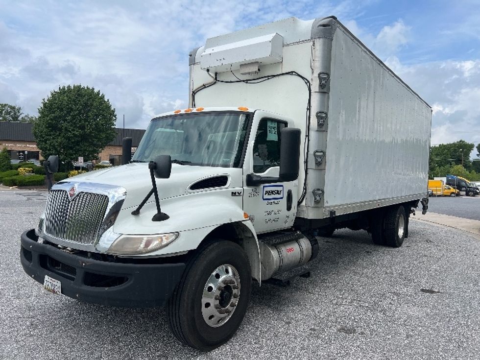 Refrigerated Truck-Light and Medium Duty Trucks-International-2020-MV607-Baltimore-MD-154,635\n\t\tmiles-$ 61,000 - Image 3