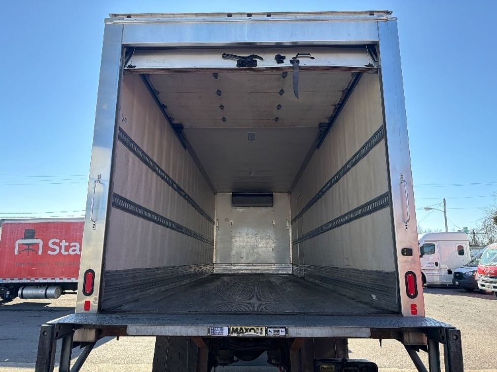 Refrigerated Truck-Light and Medium Duty Trucks-International-2020-MV607-Baltimore-MD-164,083\n\t\tmiles-$ 58,000 - Image 8