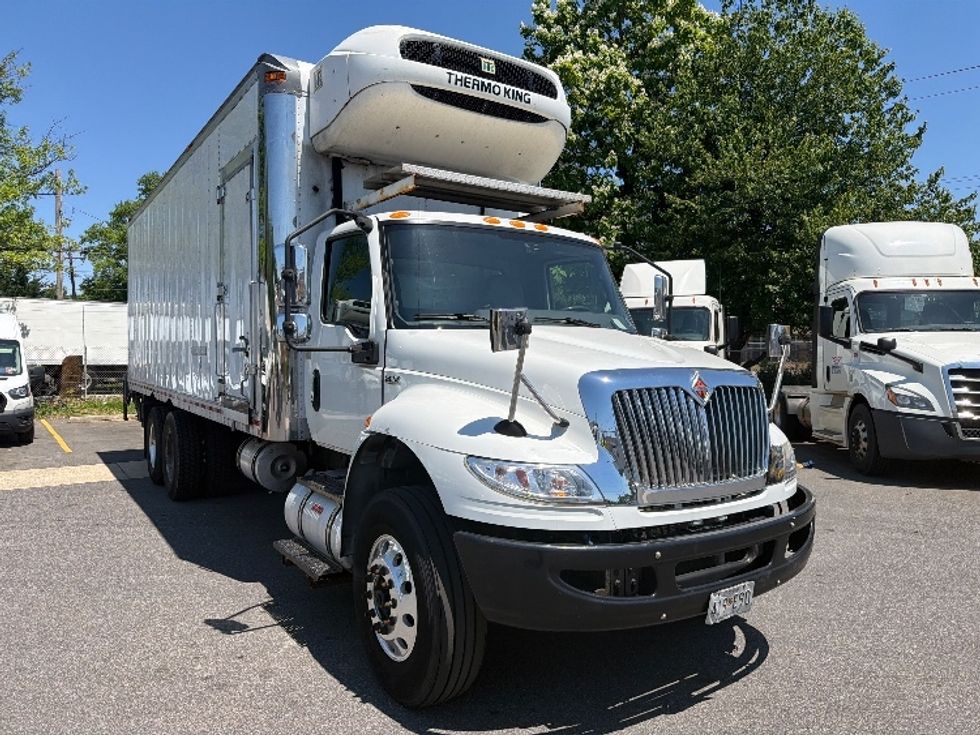 Refrigerated Truck-Light and Medium Duty Trucks-International-2020-MV607-Baltimore-MD-168,844\n\t\tmiles-$ 62,750 - Image 1