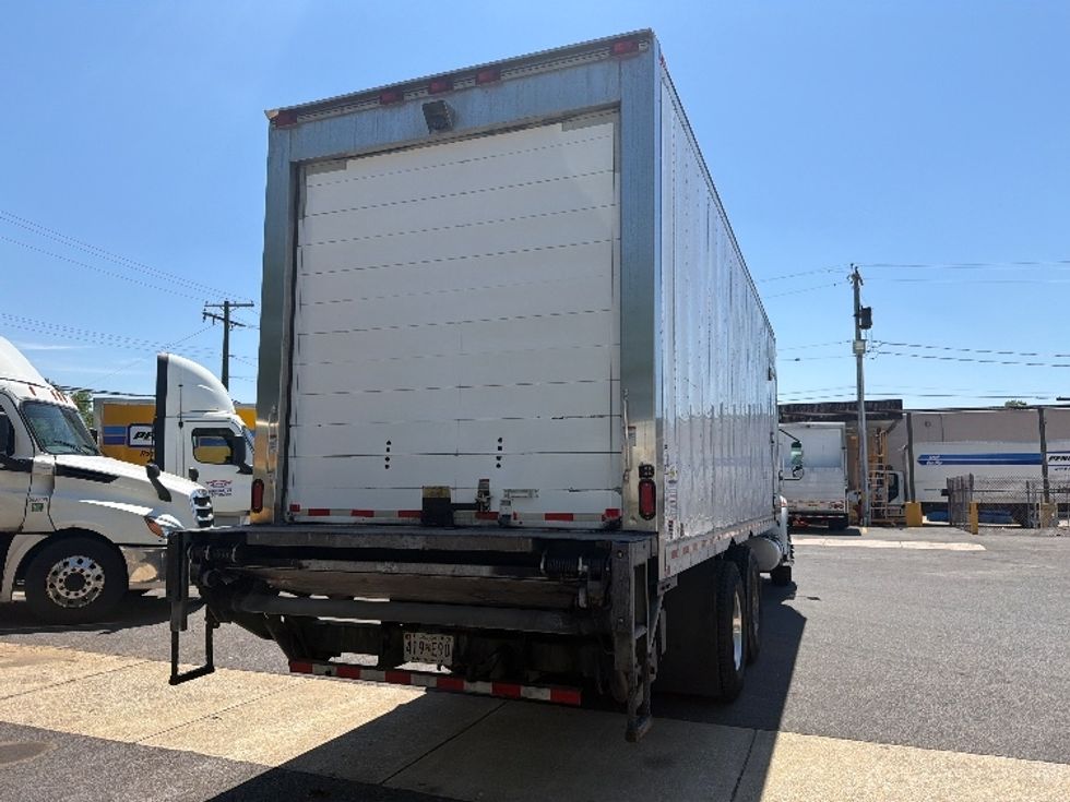 Refrigerated Truck-Light and Medium Duty Trucks-International-2020-MV607-Baltimore-MD-168,844\n\t\tmiles-$ 62,750 - Image 13