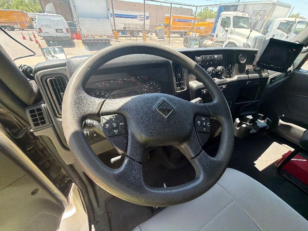 Refrigerated Truck-Light and Medium Duty Trucks-International-2020-MV607-Baltimore-MD-168,844\n\t\tmiles-$ 62,750 - Image 18