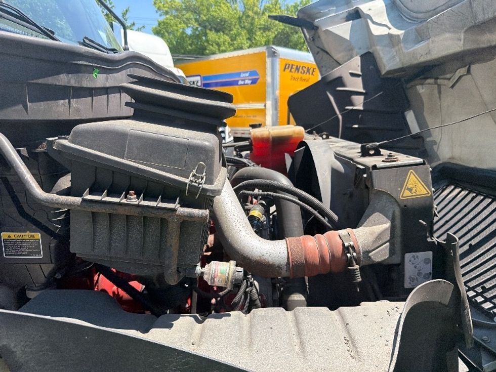 Refrigerated Truck-Light and Medium Duty Trucks-International-2020-MV607-Baltimore-MD-168,844\n\t\tmiles-$ 62,750 - Image 23